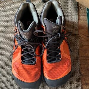 Topo hiking boot
